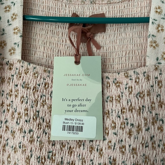 Pale pink maxi dress w/floral pattern. Has the cutest detailing and puff sleeves - Picture 3 of 5